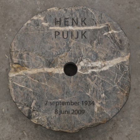 graf Henk Puijk graf Henk Puijk